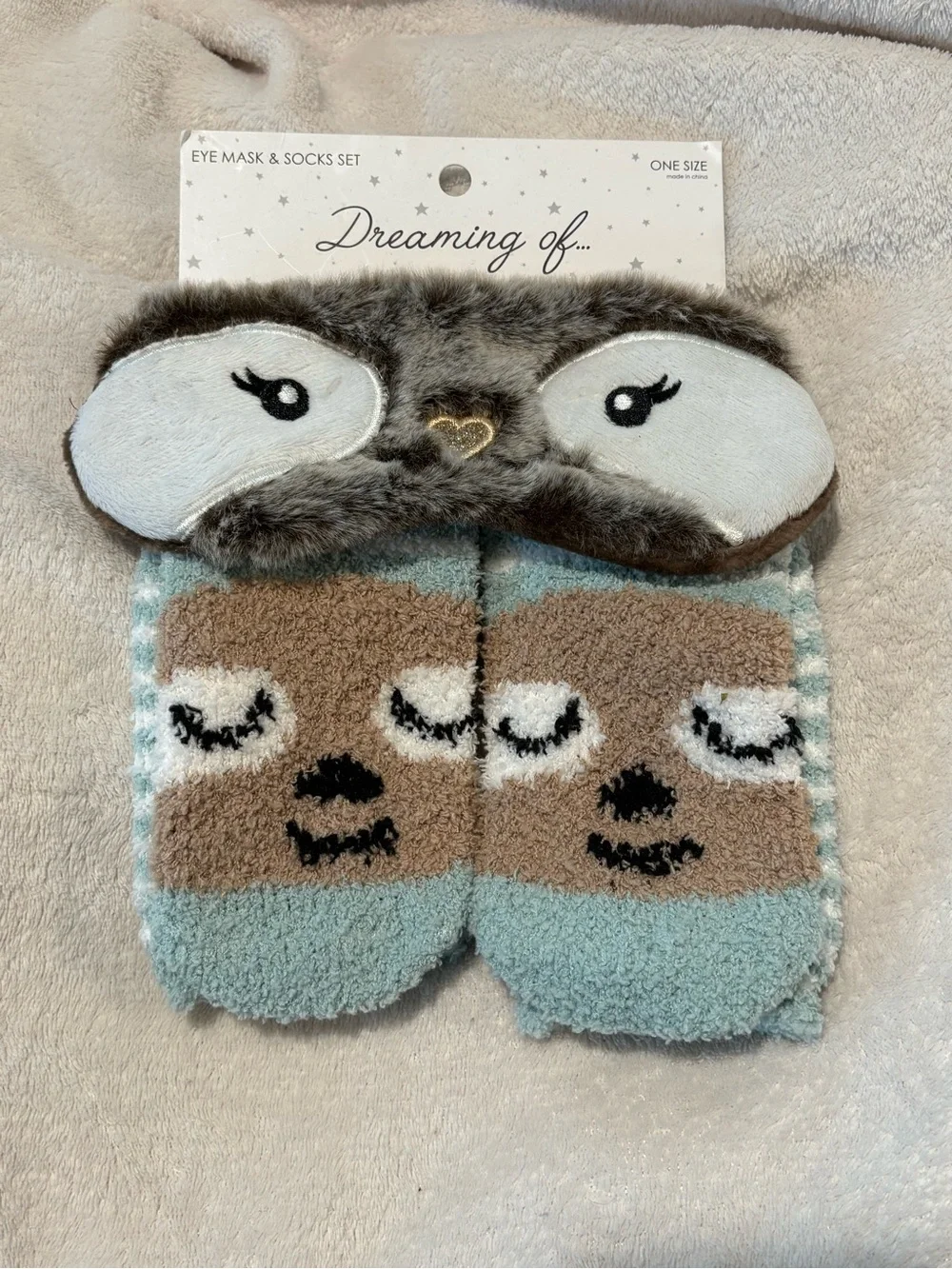 Dreaming Of Kids' Sloth Eye Mask & Socks Set